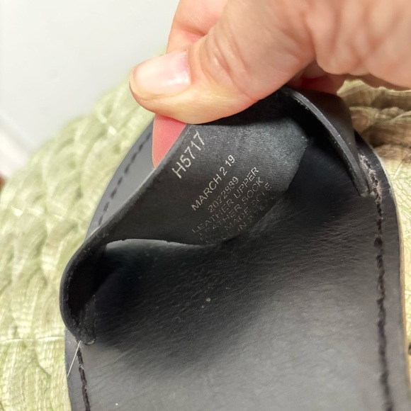 Madewell The Boardwalk Ankle-Strap Sandal In Black Leather - Picture 13 of 13